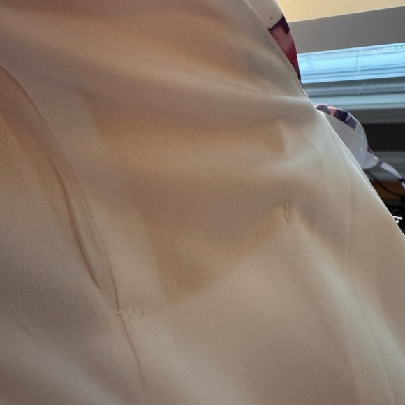 Stunning City Studio Multicolor Floral Gown size 7 P Femme NWT - Picture 10 of 15